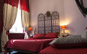 Hotel Chez Louisette Chambre À